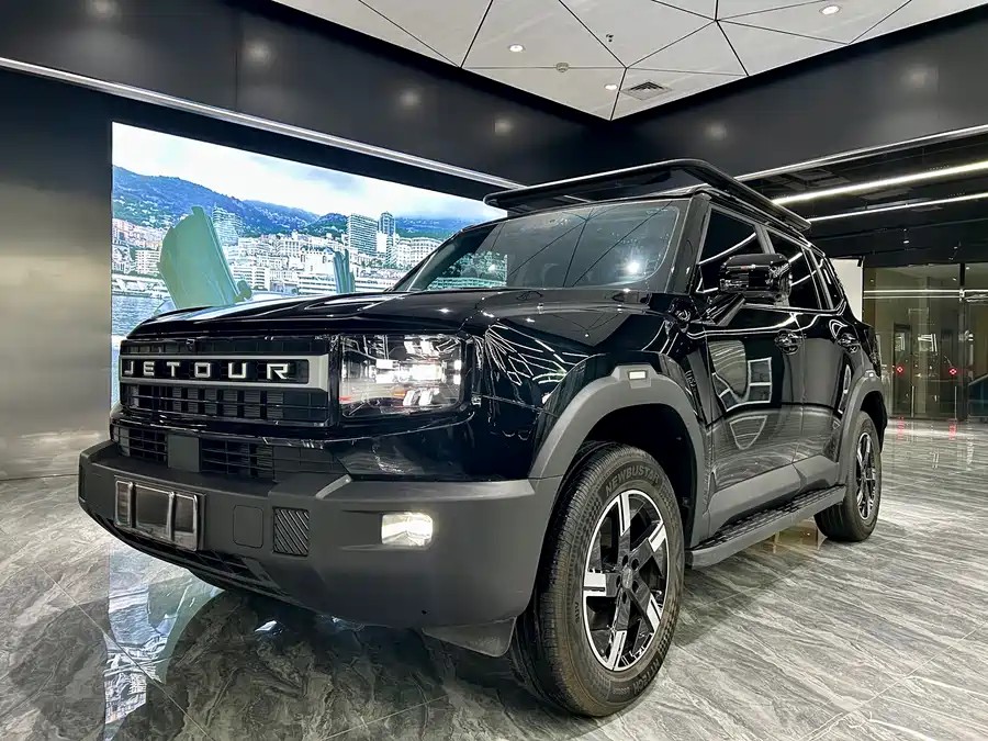 900x675_0_q87_c42_autohomecar__ChxpVmoESreAO-6xAAxH5vTt3EM851.jpg