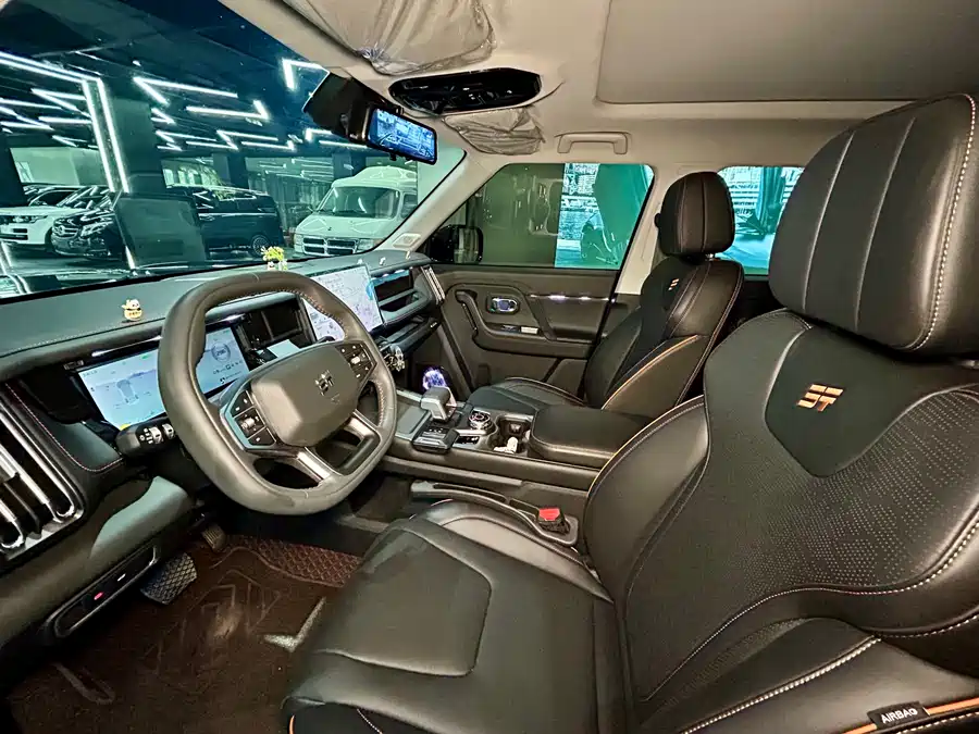 900x675_0_q87_c42_autohomecar__ChxpVmoESryAab5sAAsQm-dMJgQ950.jpg.webp