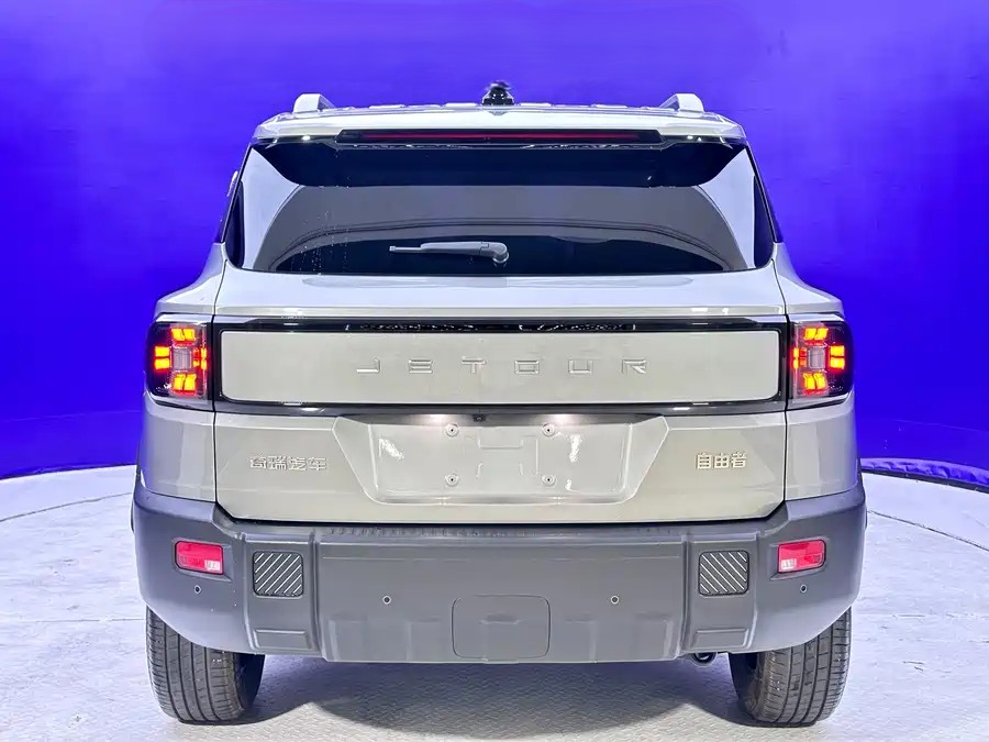 900x675_0_q87_c42_autohomecar__Chto52qmbpKACGsbAAg5EEI8RuI007.jpg