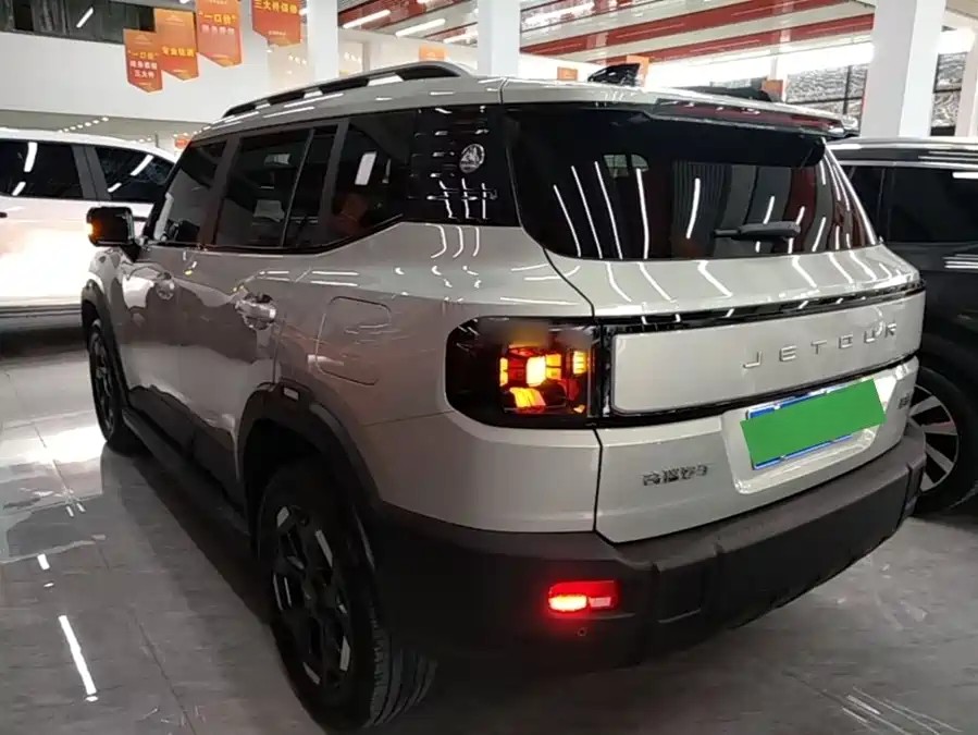900x675_0_q87_c42_autohomecar__ChxpVmp8DqqAS588AAG9-iiQq6w170.jpg