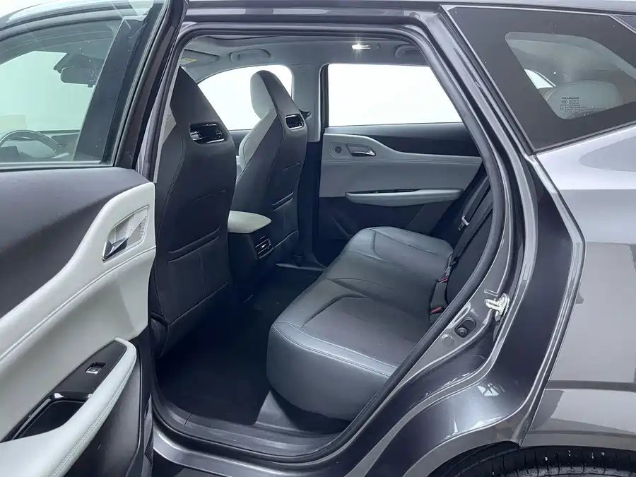 900x675_0_q87_c42_autohomecar__Chto52qakyKAP_KjAAi-NG183uo958.jpg.webp