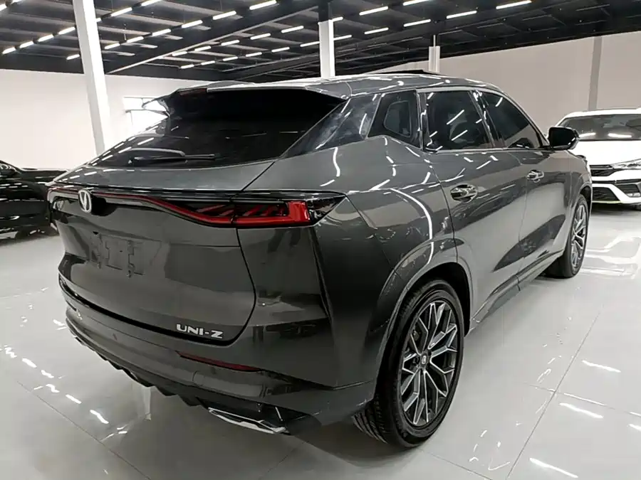 900x675_0_q87_c42_autohomecar__ChxpVWqng06AcgXyAAHe1Kd0NwY681.jpg.webp