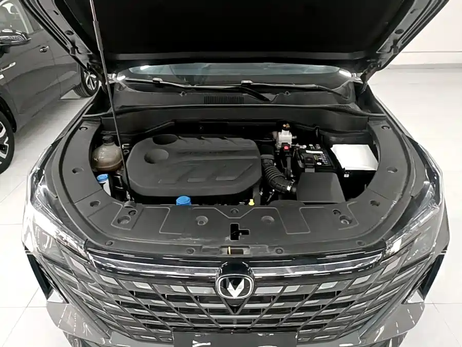 900x675_0_q87_c42_autohomecar__ChxpVmqng0-AGOAgAAIaU1Kwwnk974.jpg.webp