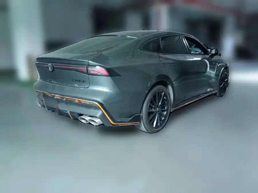 900x675_0_q87_c42_autohomecar__ChxpV2qWovSACv66AAD2fHvPJYU662.jpg