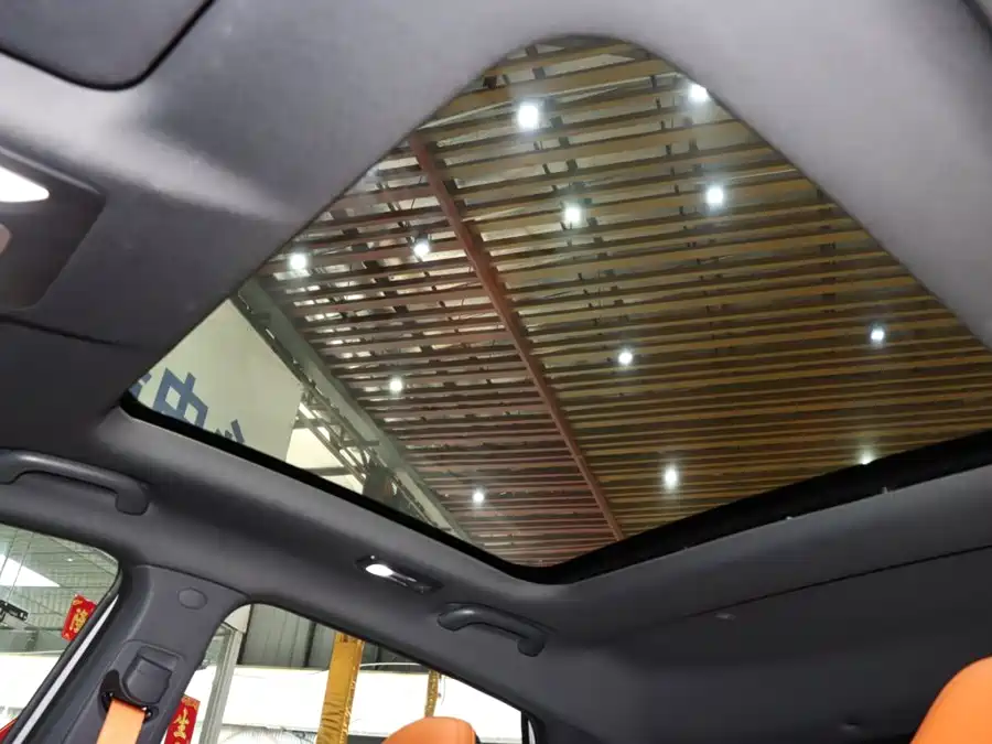 900x675_0_q87_c42_autohomecar__ChxpVWqLwHWAEQIKAAF_N-MB2zs327.jpg.webp