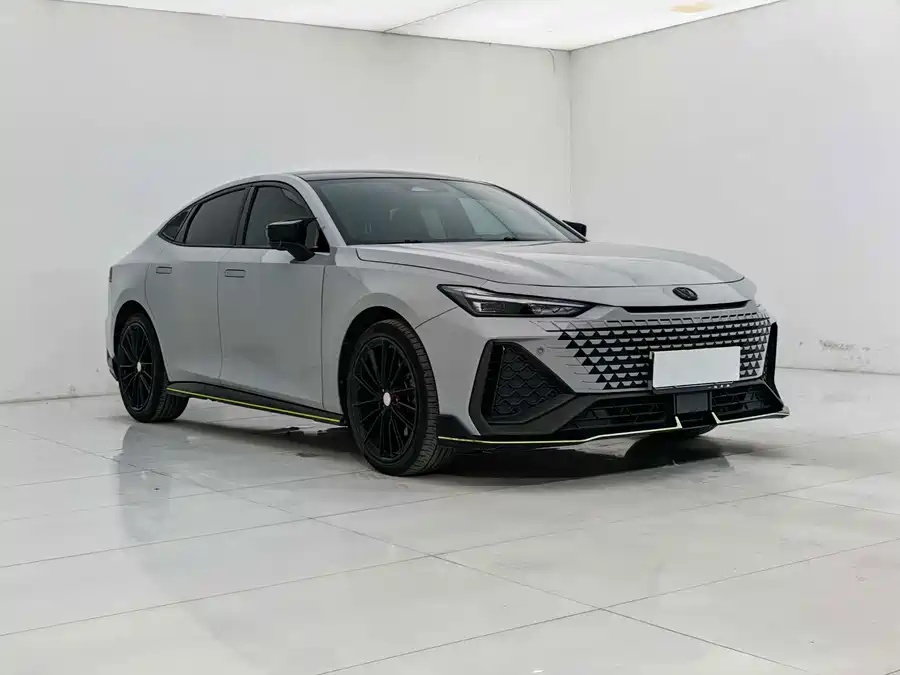 900x675_0_q87_c42_autohomecar__ChxpVmqB2zGAeq6WAAJ7F7yy5SA632.jpg.webp