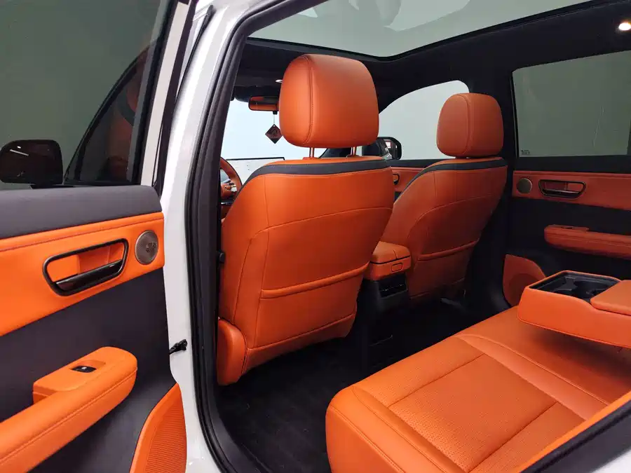 900x675_0_q87_c42_autohomecar__ChxpV2pdzj-AKXVKAAUpxxh1y8o644.jpg.webp