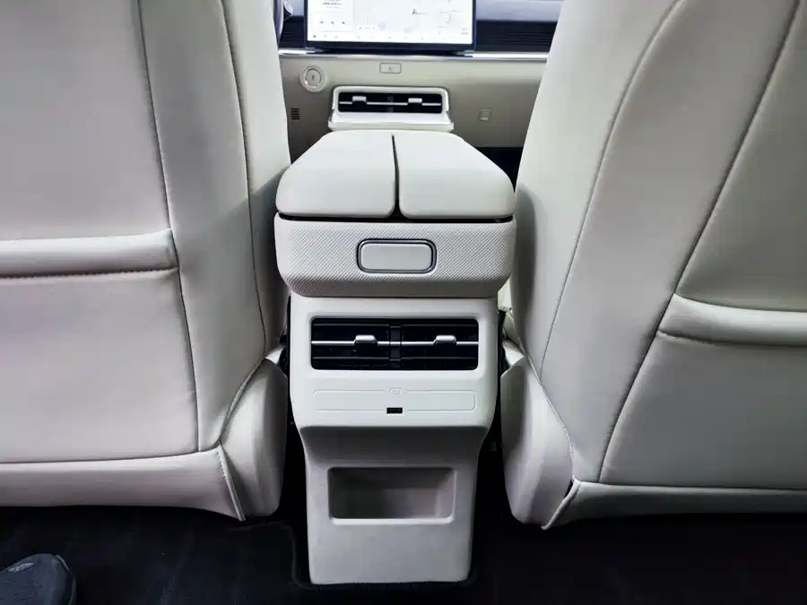 900x675_0_q87_c42_autohomecar__ChxpV2pi_M-AFm_-AAO2S3bMHi4069.jpg.webp