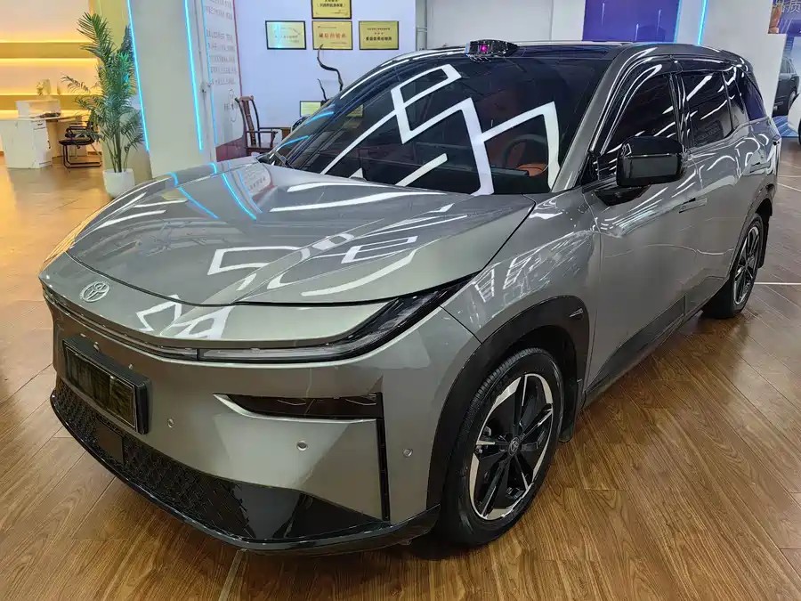 900x675_0_q87_c42_autohomecar__ChxpV2ptTJCAcaxTAAeXt6eUnuE694.jpg