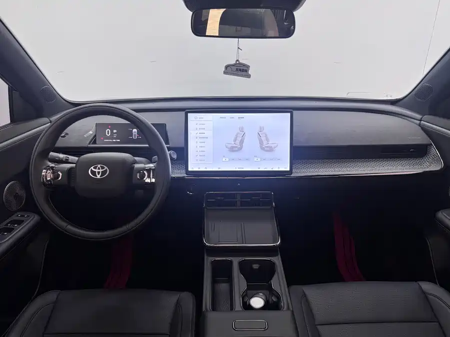 900x675_0_q87_c42_autohomecar__ChtpWGpd9DqAFKd_AAY5iE_QZV8968.jpg.webp