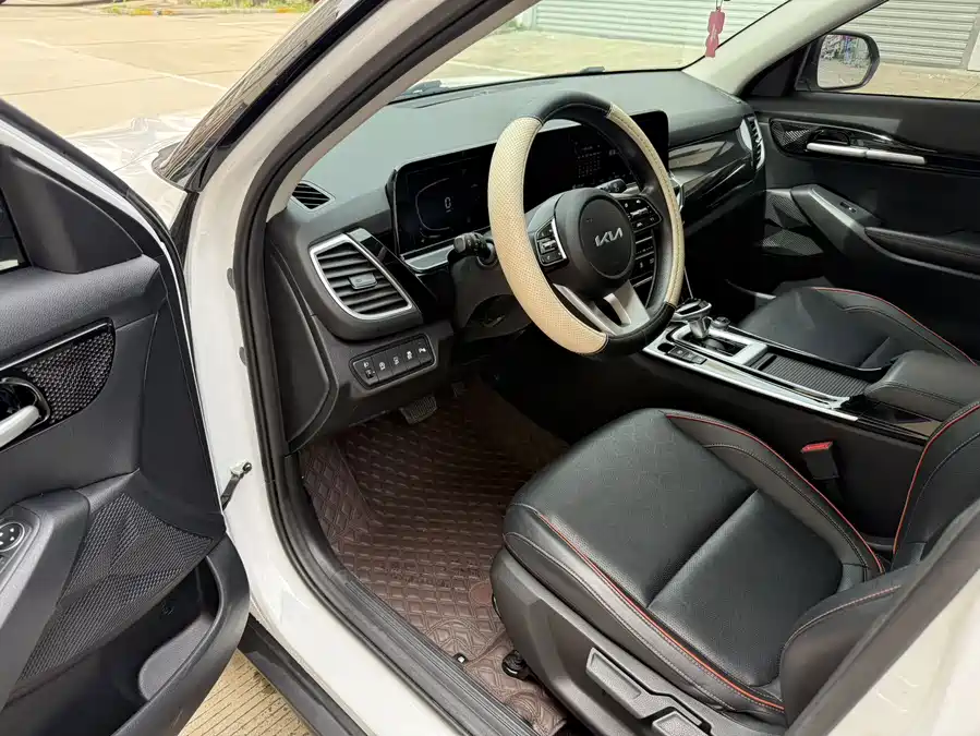900x675_0_q87_c42_autohomecar__ChtpWGqwnZqAAFGYAAUeHAgnCzk064.jpg.webp