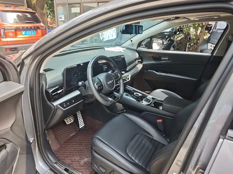 900x675_0_q87_c42_autohomecar__ChxpV2qL8BCAIt5fAAnkNLZA8n4500.jpg.webp