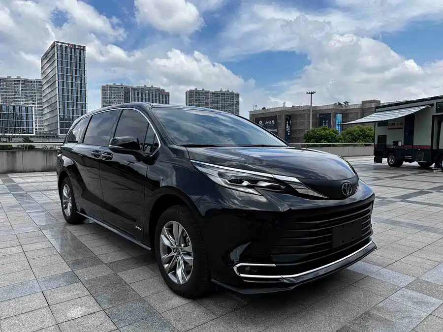 900x675_0_q87_c42_autohomecar__ChxpVmqbrz-AW-RuAAtcMe89XJg889.jpg.webp