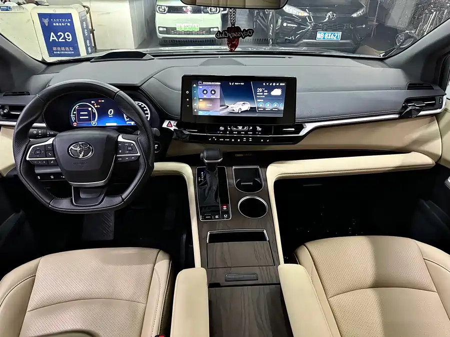 900x675_0_q87_c42_autohomecar__ChxpWGq7JxaAM_zrAAmlg5lN-hY771.jpg.webp
