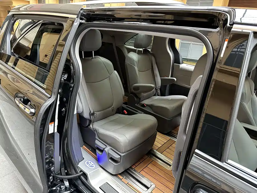 900x675_0_q87_c42_autohomecar__ChxpVWqcH6mAQsRAAAgZVTADRa4098.jpg.webp