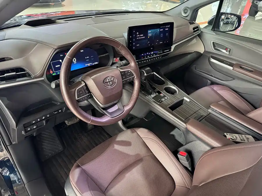 900x675_0_q87_c42_autohomecar__ChxpVmrAZEiAWrh1AAvdaFOGzJY443.jpg.webp