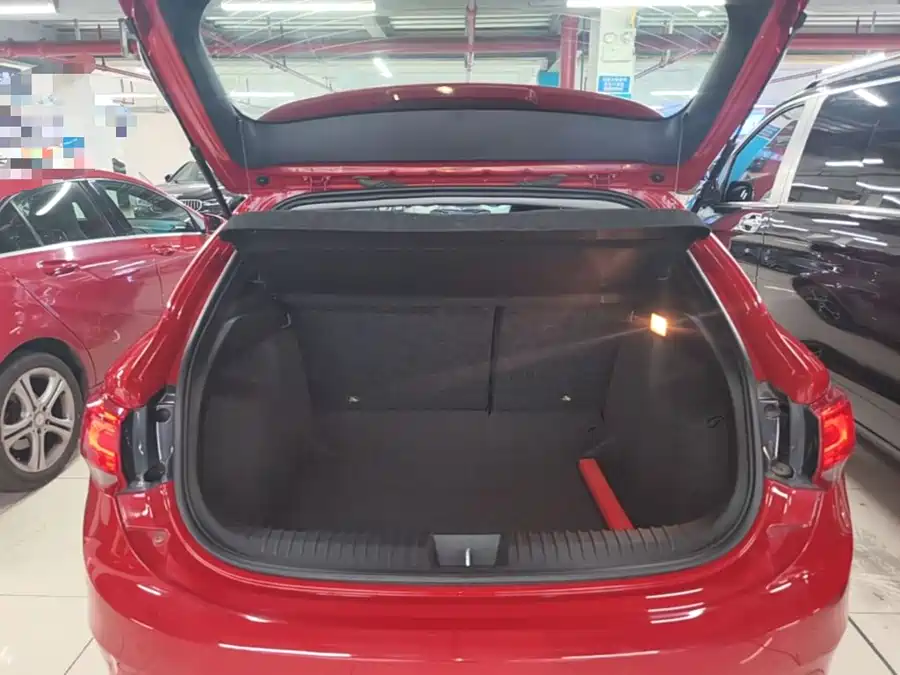 900x675_0_q87_c42_autohomecar__Chto52qJZ9qAao5GAAG9nTJjXWg846.jpg.webp