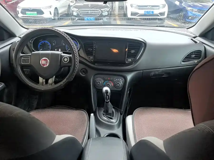 900x675_0_q87_c42_autohomecar__ChxpWGo4_qaAUK9jAAHdGEWHmYs621.jpg.webp