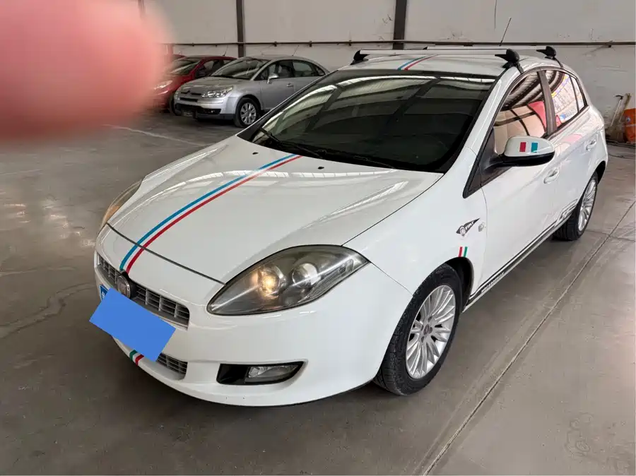 900x675_0_q87_c42_autohomecar__ChxpVmmNlBaAfh2jAAUTJoYD9W0423.jpg.webp