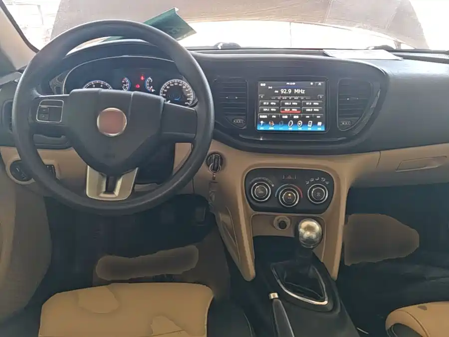 900x675_0_q87_c42_autohomecar__ChxpWGqiWoiAP1MLAAFffvXH-xw462.jpg.webp