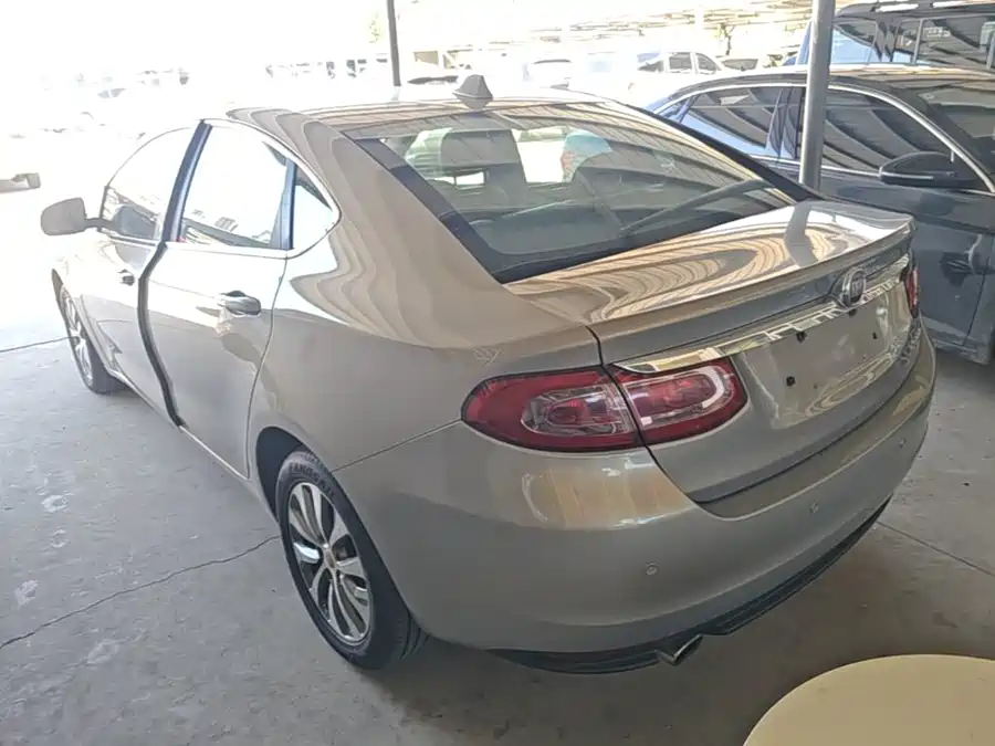 900x675_0_q87_c42_autohomecar__ChxpWGqiWoiAX0j4AAGuUl8EV8g310.jpg.webp