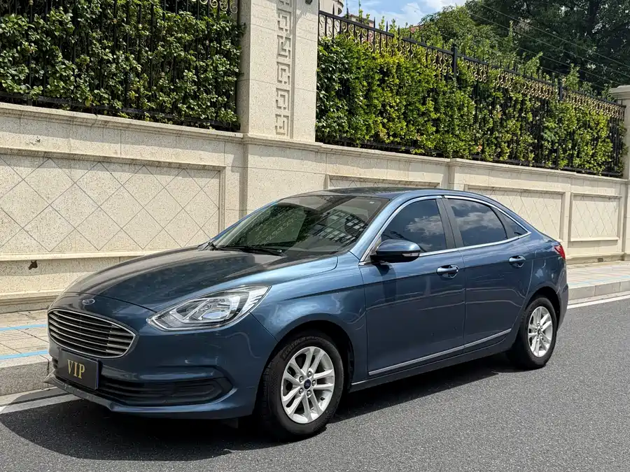 900x675_0_q87_c42_autohomecar__ChxpWGp8LJaAEVWxAA9isf5SU3k977.jpg.webp