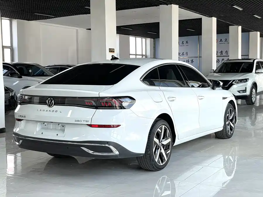900x675_0_q87_c42_autohomecar__Chto52nshp6AYYqyAARB2EGOfd0886.jpg.webp