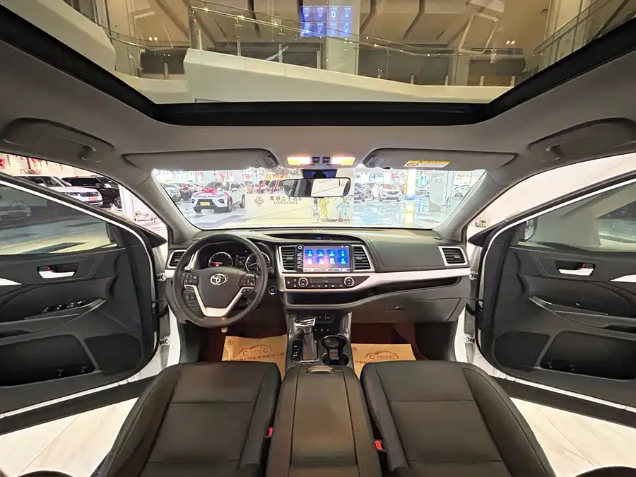 900x675_0_q87_c42_autohomecar__ChxpVWmyYvqAXUqhAAg6mbILc8Q558.jpg.webp