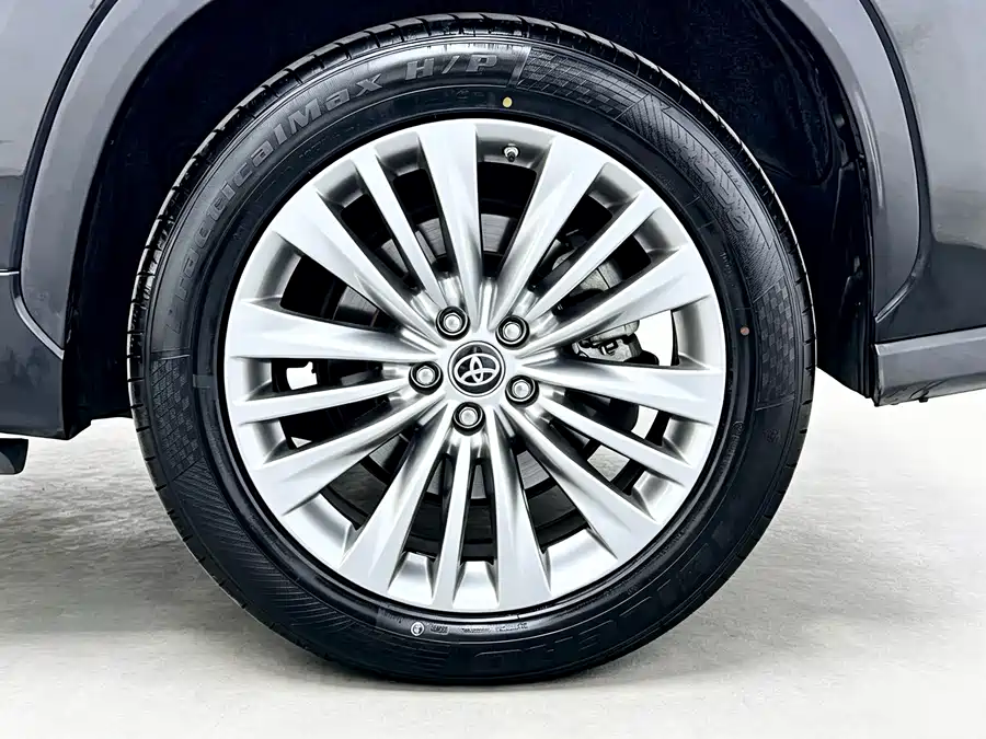 900x675_0_q87_c42_autohomecar__ChxpWGqzL56ALA4kAAnVXCKnt_M659.jpg.webp