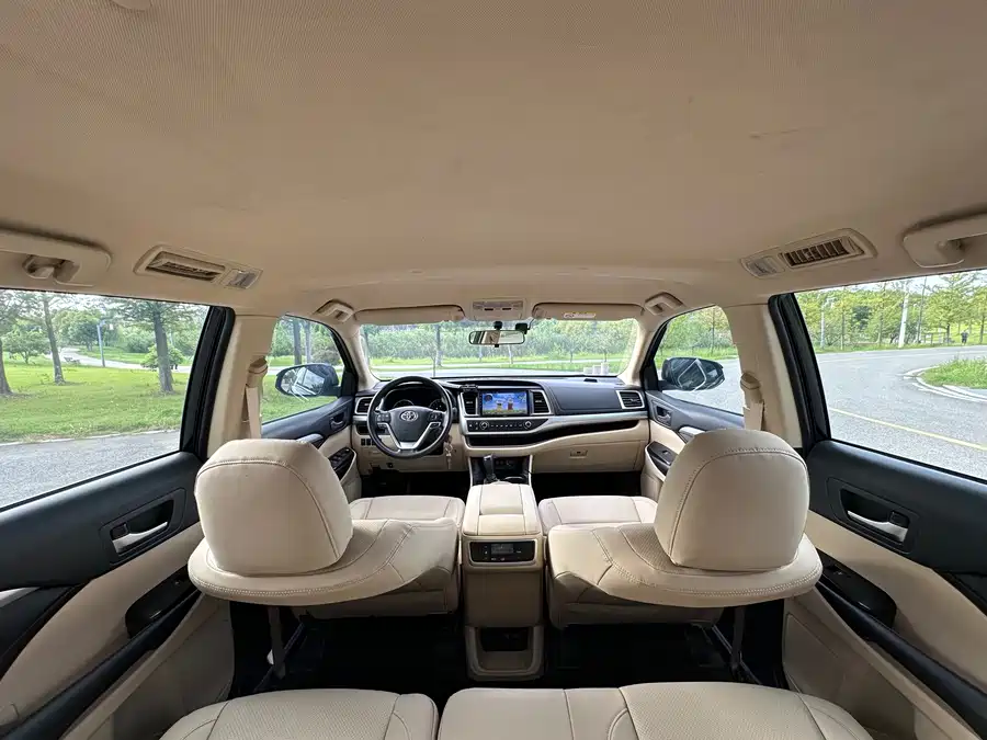 900x675_0_q87_c42_autohomecar__ChxpVmqZNAiAfIkGAAn-S7bu12E666.jpg.webp
