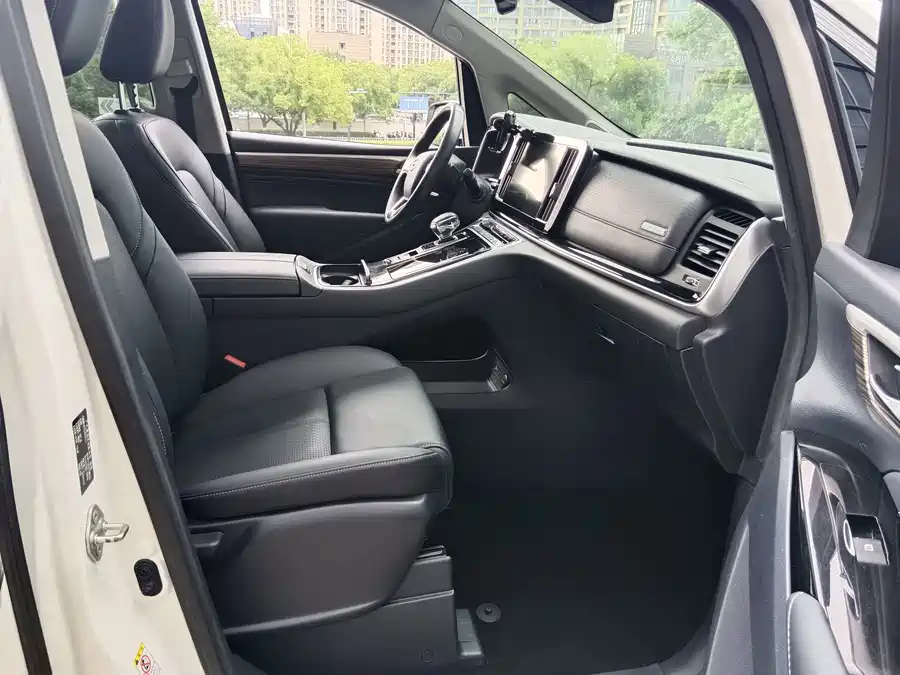 900x675_0_q87_c42_autohomecar__ChtpWGp2hKWAaS9XAAXZ7L5chGk103.jpg.webp
