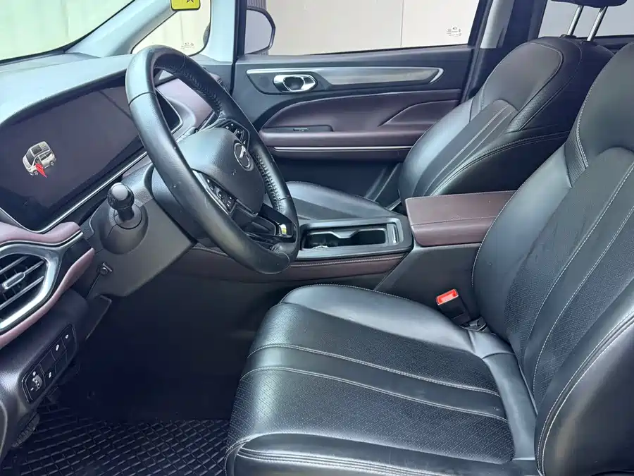 900x675_0_q87_c42_autohomecar__ChxpWGqPiTOAM1NCAAkoyk7QPOA015.jpg.webp