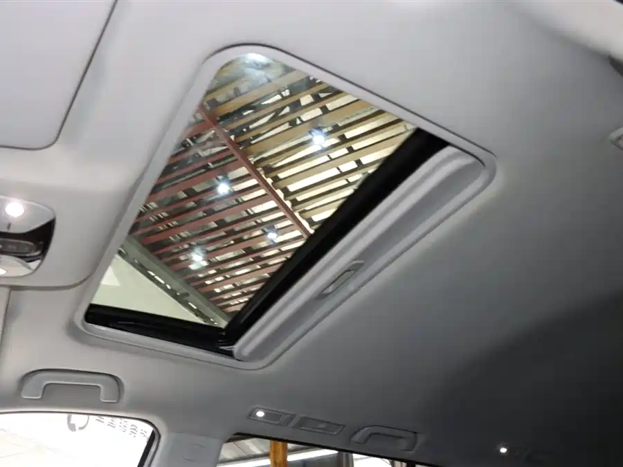900x675_0_q87_c42_autohomecar__ChxpV2pIc_yABmJRAAEUDPlwSKM766.jpg.webp