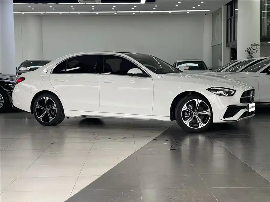 900x675_0_q87_c42_autohomecar__ChxpV2oFe4iAMA6eAAHHNM20tQY660.jpg.webp