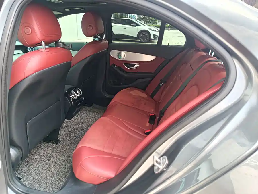 900x675_0_q87_c42_autohomecar__ChxpVWq8kcOAe9F4AATRofaNErw752.jpg.webp