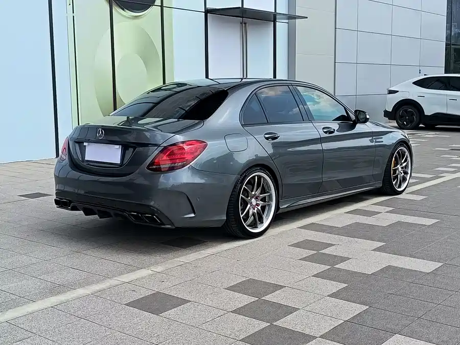 900x675_0_q87_c42_autohomecar__ChxpVmq8kcKARAQsAAbYN6YHsi4968.jpg.webp