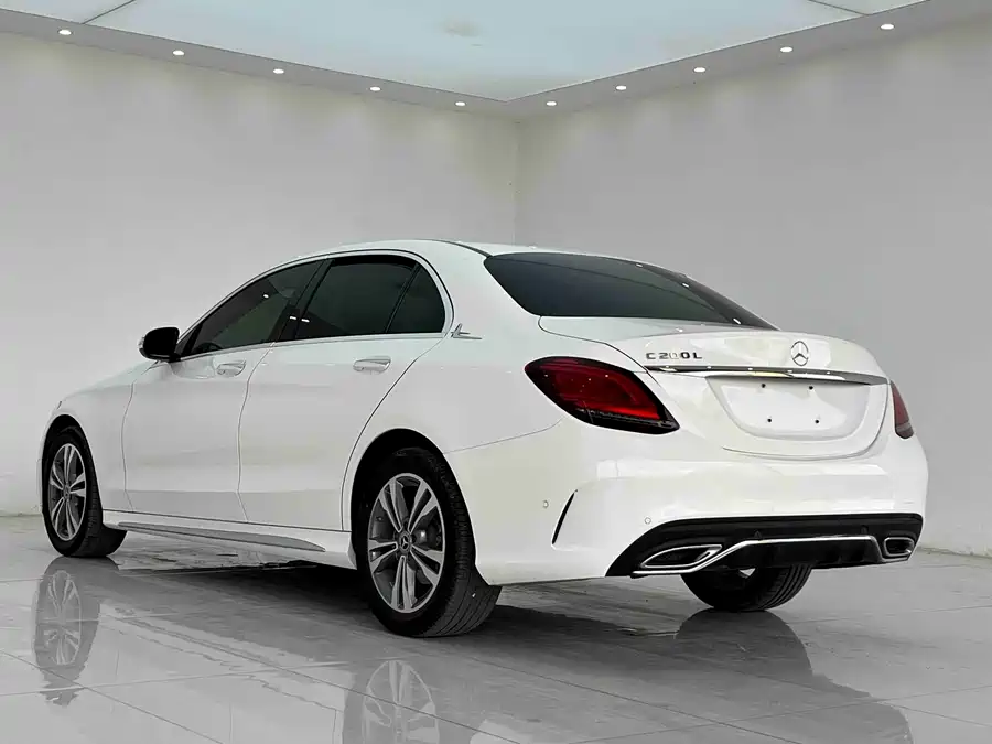 900x675_0_q87_c42_autohomecar__ChxpV2npz6OAIoCSAAU5TXkFin4256.jpg.webp