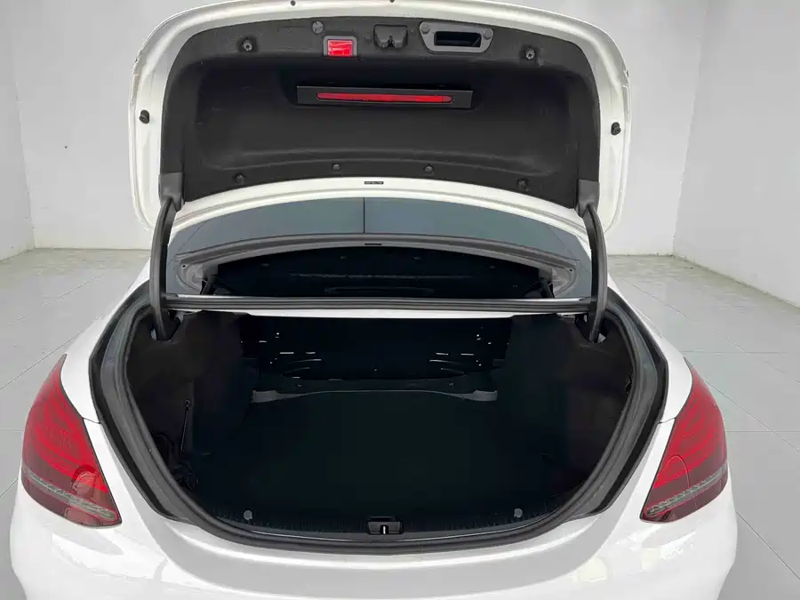 900x675_0_q87_c42_autohomecar__ChxpWGnpz6CAQDbMAAV6RGY7UYY807.jpg.webp