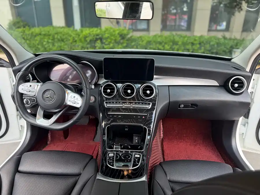 900x675_0_q87_c42_autohomecar__ChxpWGrJ6VKAHn4AAAoUWL1kRqI135.jpg.webp