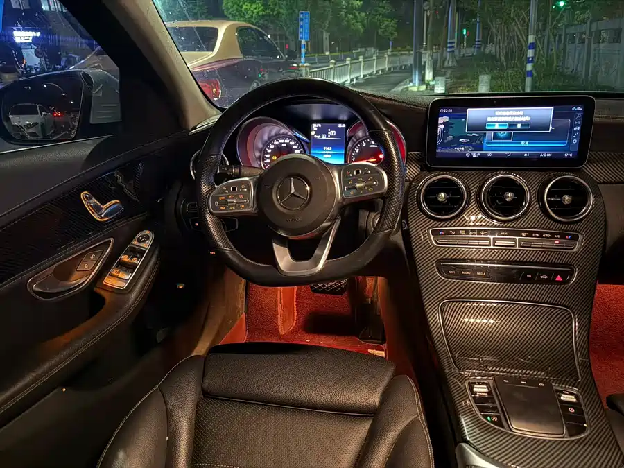 900x675_0_q87_c42_autohomecar__ChxpVWrPJlmAIy9sAAgsVyV4Mms704.jpg.webp