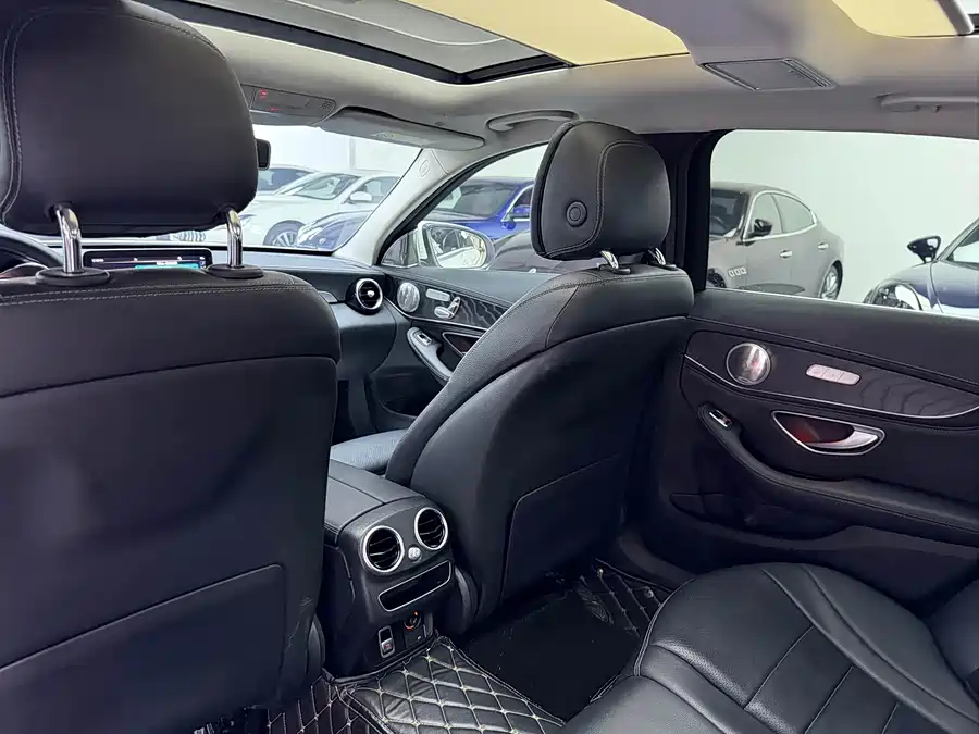 900x675_0_q87_c42_autohomecar__ChtpWGqFHWeATkOLAATNdGsWYDA436.jpg.webp
