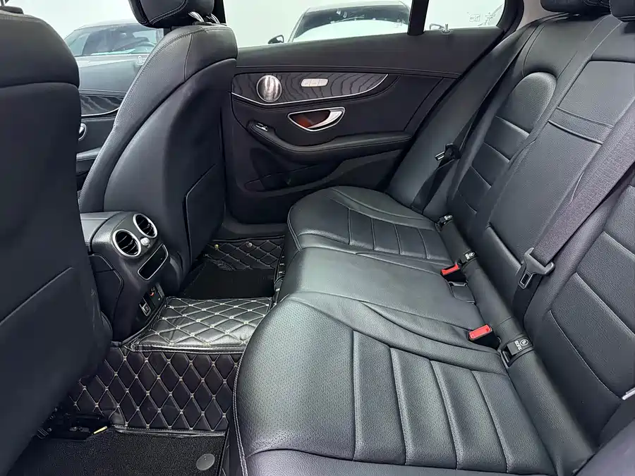 900x675_0_q87_c42_autohomecar__ChxpV2qFHWeAXUlSAAf-fnGH42A078.jpg.webp