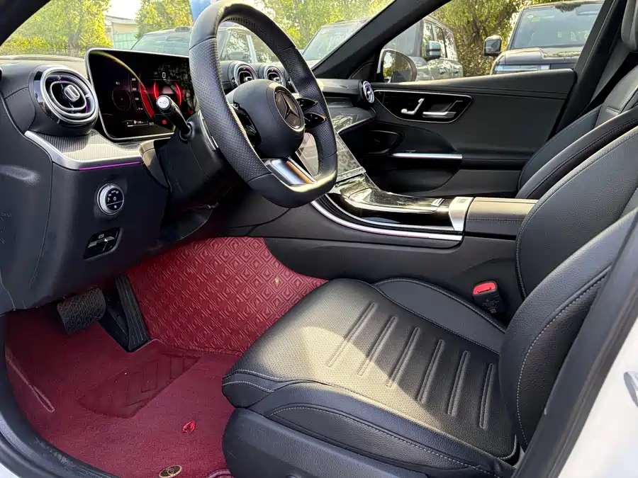 900x675_0_q87_c42_autohomecar__ChxpV2rZmu2ANWOVAAxa0cmqEZ0196.jpg.webp