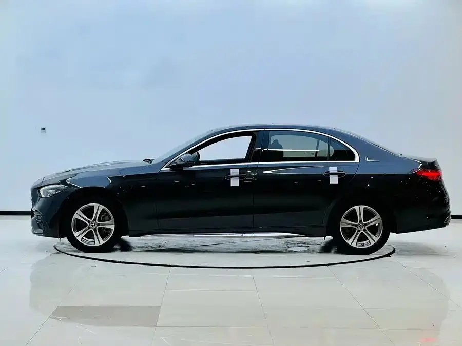 900x675_0_q87_c42_autohomecar__ChxpV2rPVrWAE0LRAAOh35K1_GM509.jpg.webp