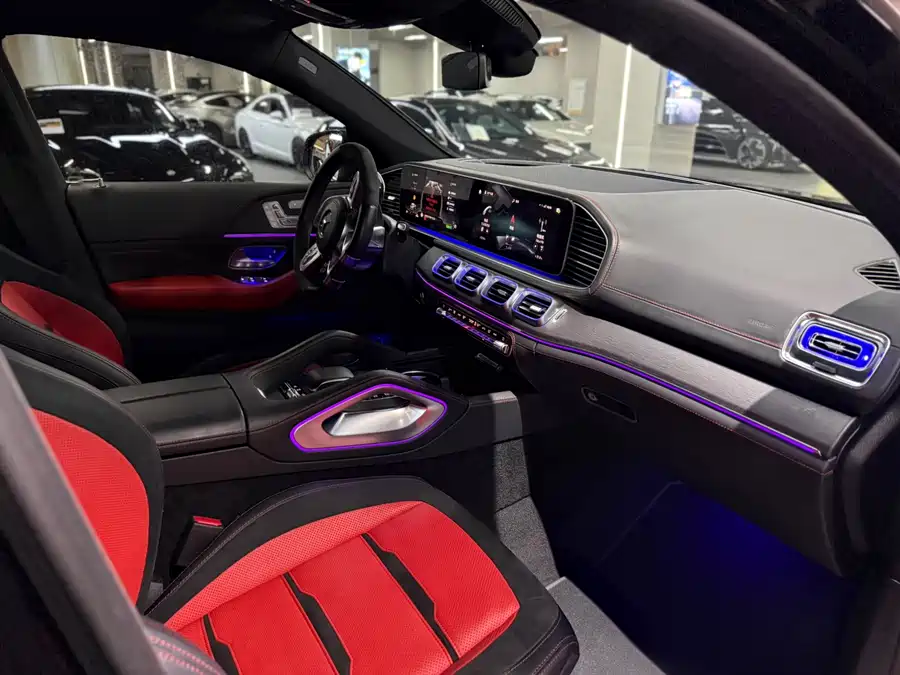 900x675_0_q87_c42_autohomecar__ChtpWGrB7kGAKTXZAAg0rUllIio405.jpg.webp