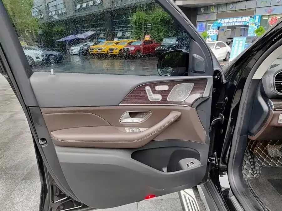 900x675_0_q87_c42_autohomecar__ChxpVmqtDBKAN1V1AAMFjIbyqZo595.jpg.webp