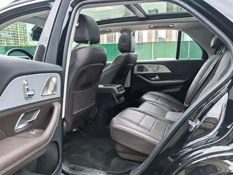 900x675_0_q87_c42_autohomecar__ChxpVWppv6KAGUeYAAaFZxz4mPg997.jpg.webp