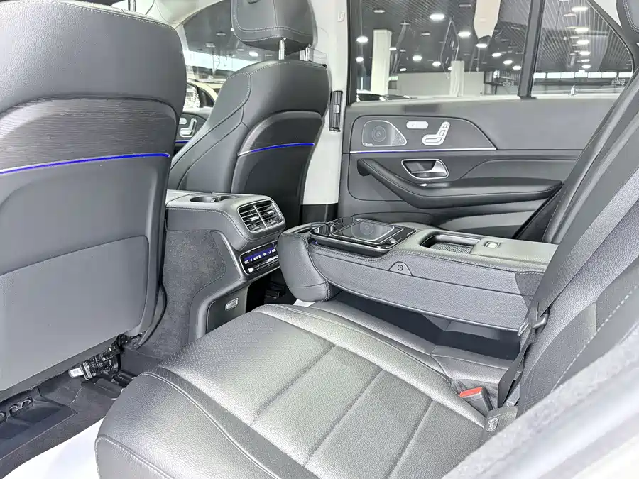900x675_0_q87_c42_autohomecar__ChxpVWp8R0GASZCZAAhYR0byv-U135.jpg.webp