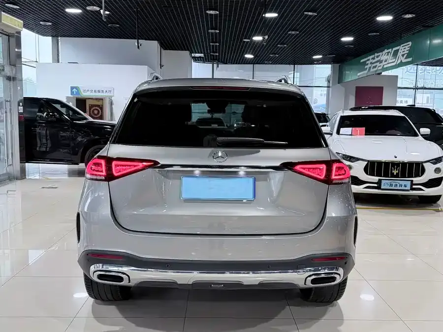 900x675_0_q87_c42_autohomecar__ChxpWGp8R0iAH-QmAAYLmuNvyYk673.jpg.webp