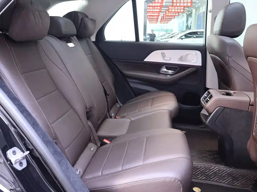 900x675_0_q87_c42_autohomecar__ChtpWGqpE8mAKjIfAAHjqAmgfPw492.jpg.webp